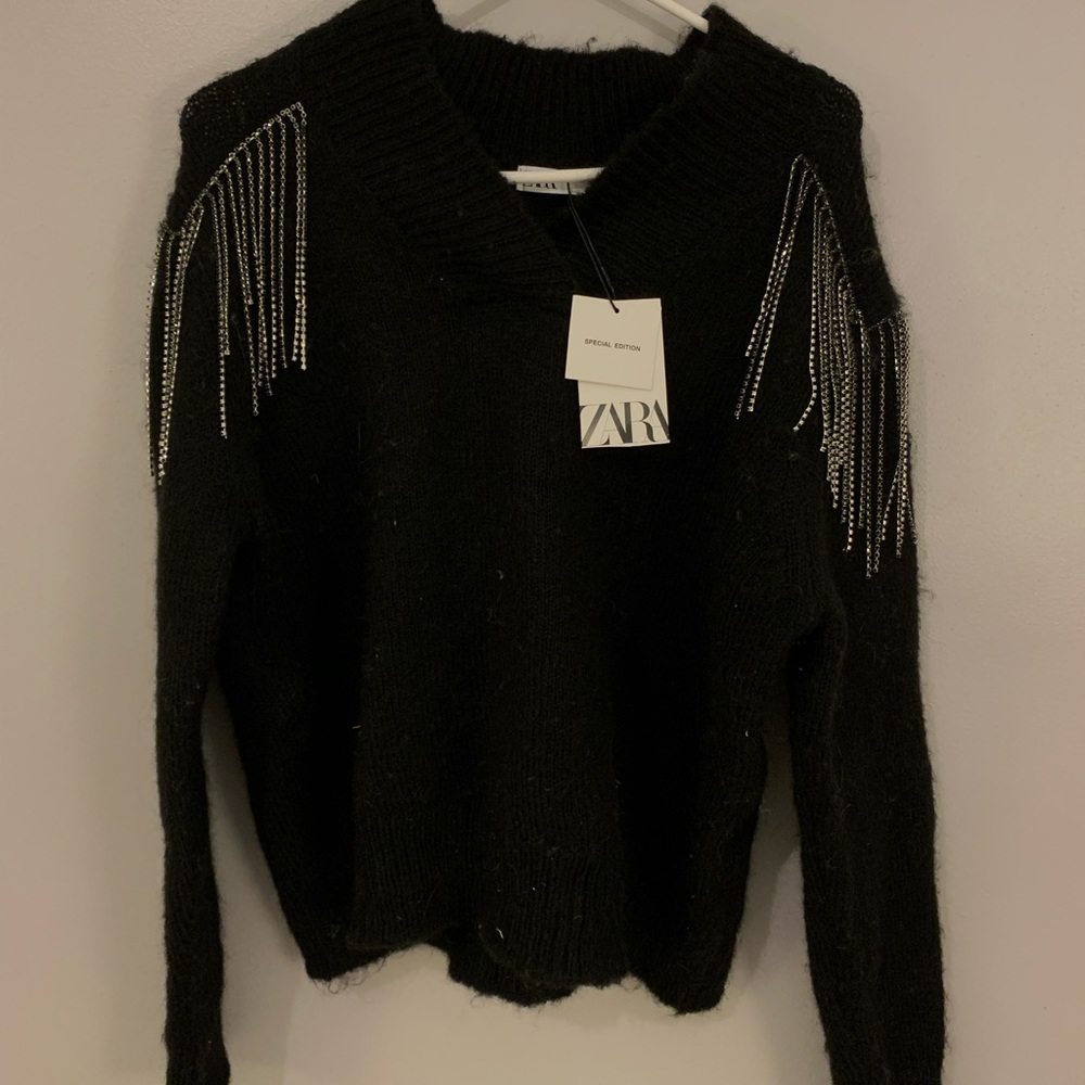 BRAND NEW zara sweater